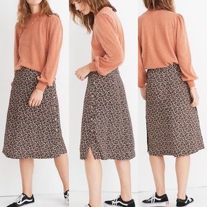 madewell • side button midi skirt in petite blooms
